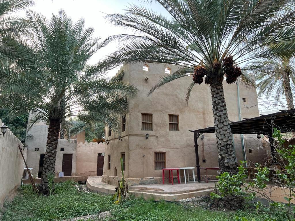 Al Ḩamrāʼ Mall Aldakhil House מראה חיצוני תמונה